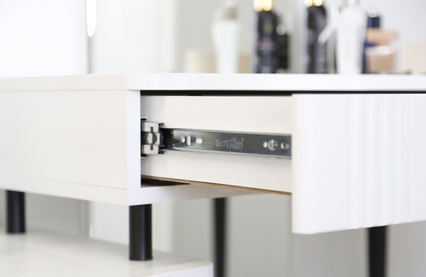 Ева Туалетный столик (с тумбой)/Белое дерево/Белый матовый